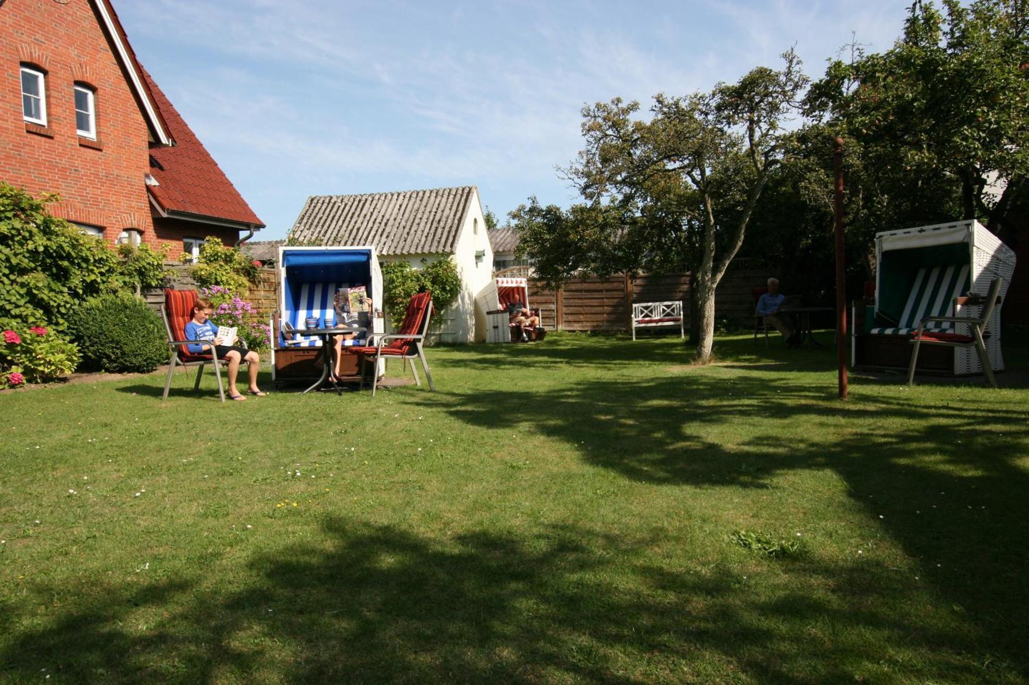 Pension Hilligenlei Zi 01 Ez Wyk auf Foehr Exterior photo